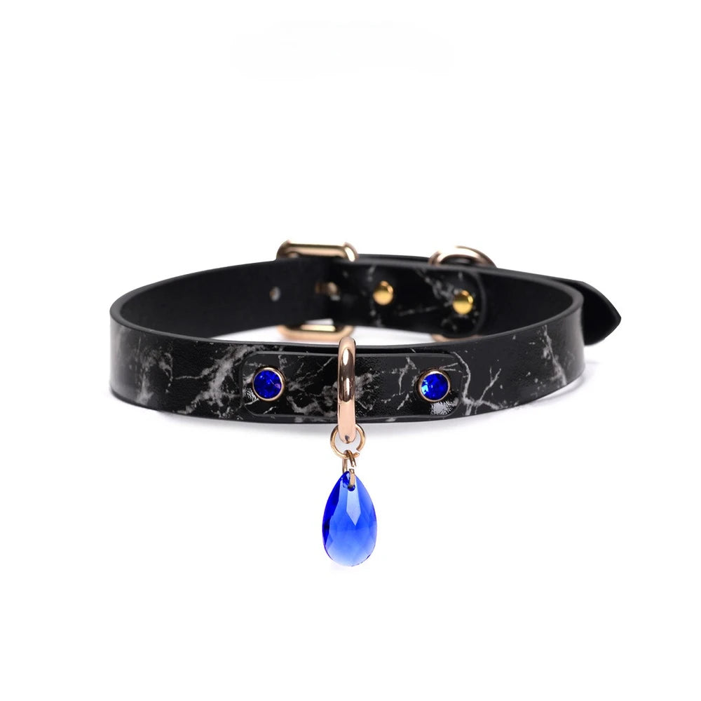 Teardrop Pendant BDSM Necklace Collar with Leash - product image 1