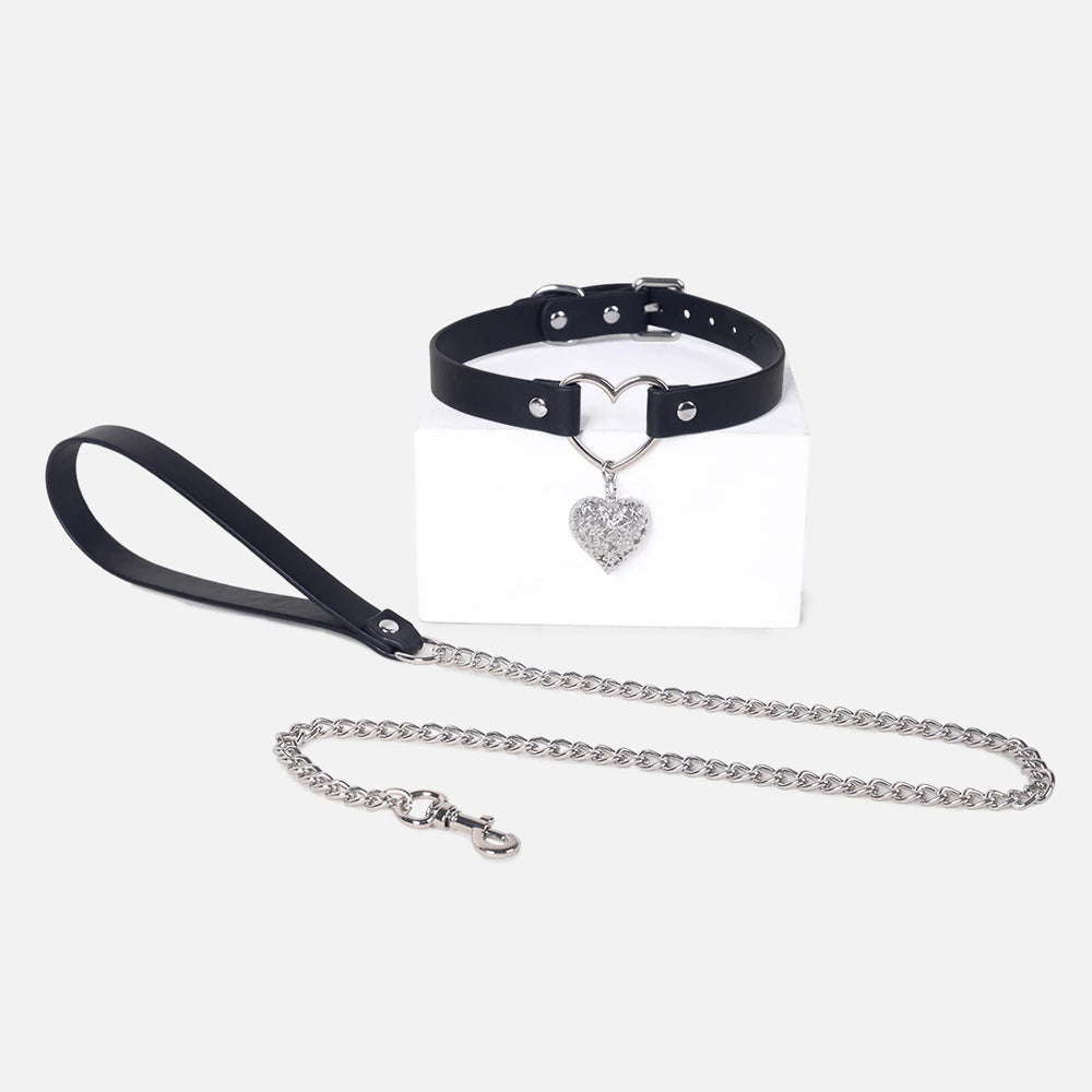 Crystal-Style Heart Ring Bondage Necklace Collar with Leash - product image 2