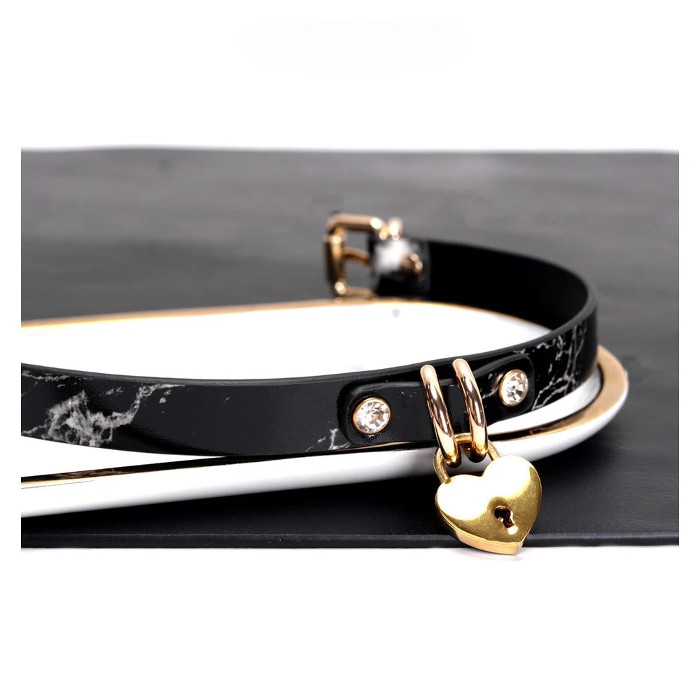 Wide O-Ring Leather Bondage Collar with Leash - product image 2