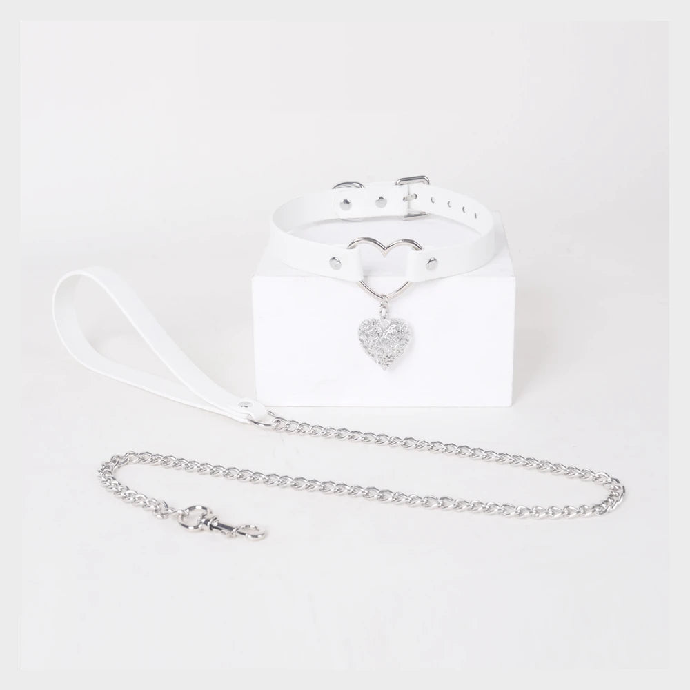 Crystal-Style Heart Ring Bondage Necklace Collar with Leash - product image 3