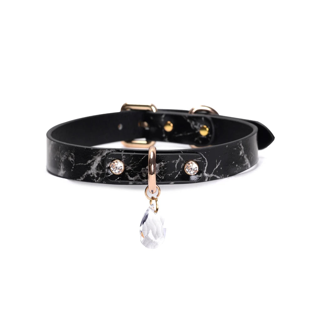 Teardrop Pendant BDSM Necklace Collar with Leash - product image 3