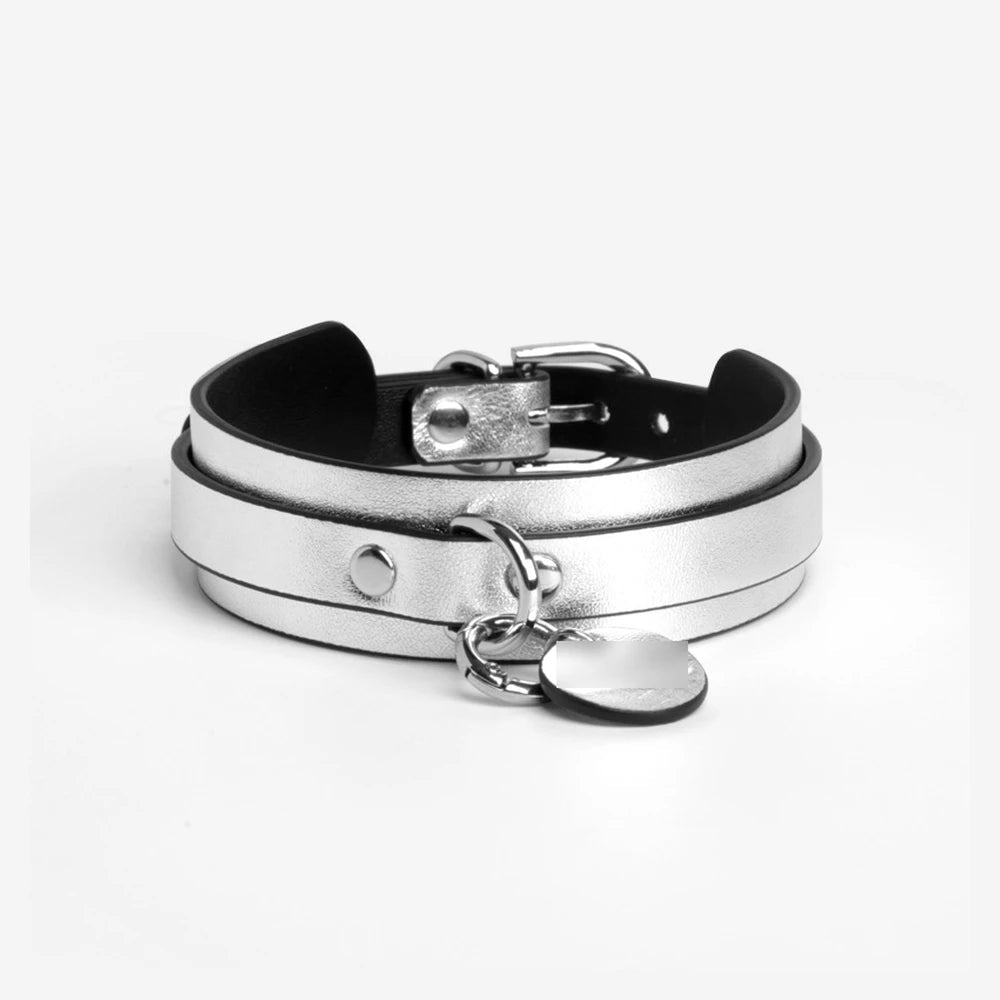 Engravable Heart Plate Personalized BDSM Collar with Leash - product image 2