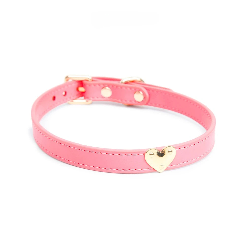 Heart-Lock Detail Leather BDSM Collar with Leash - product image 1
