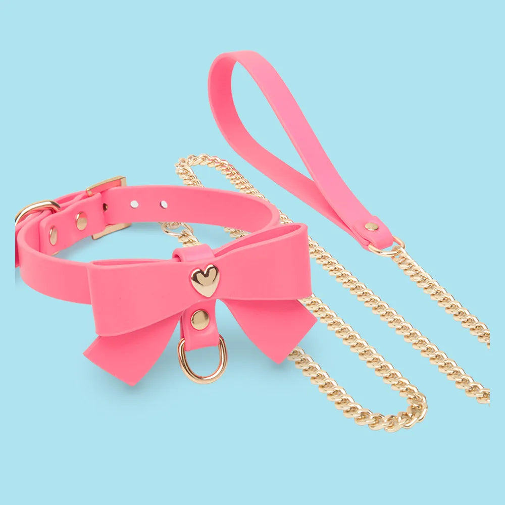 Heart-Bow O-Ring BDSM Heart Collar with Leash - product image 4